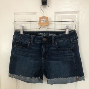 NWOT Midi Super Stretch Dark Wash Jean Shorts